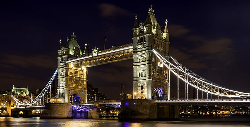 UK's largest outdoor ice rink