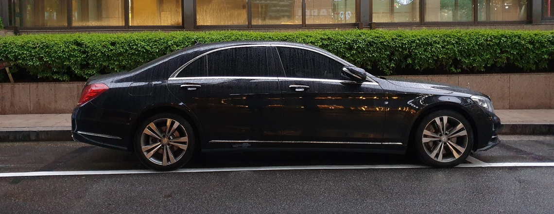 Mercedes S Class - Hire a driver for the day in London