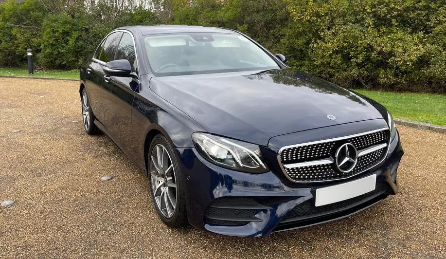 Executive car hire and chauffeur service in London